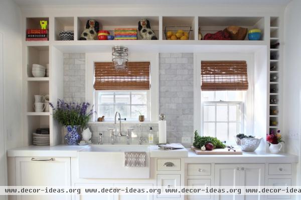 traditional kitchen by Walsh Design Group, Inc.