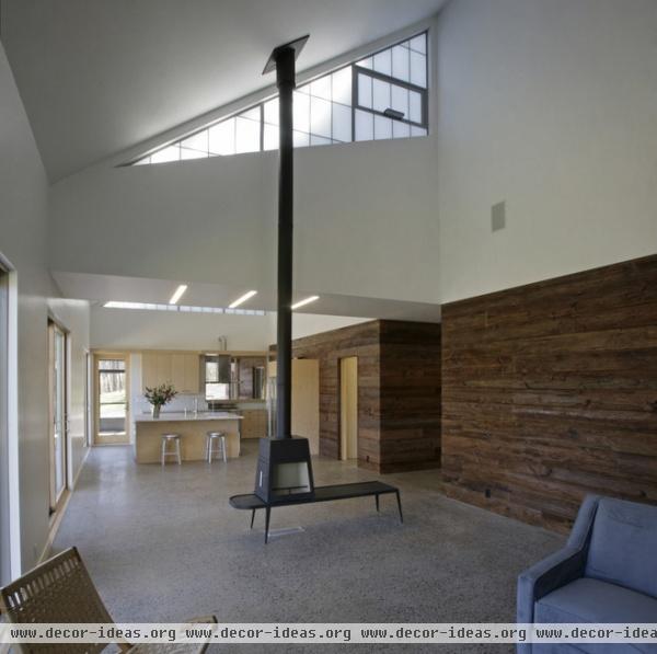 modern living room by Lynn Gaffney Architect, PLLC