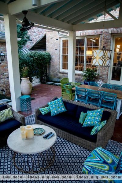 beach style patio by Mullin Landscape Associates, LLC