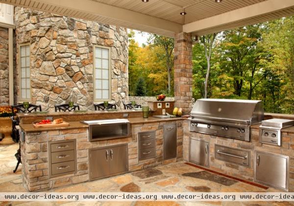 contemporary patio by Anthony Albert Studios