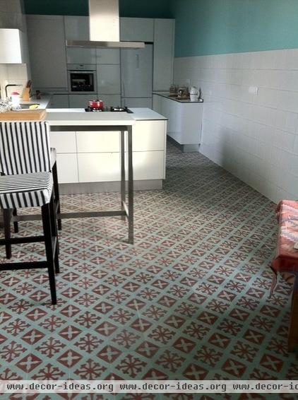 Fit to be Tiled: Get Some Pattern on the Floor for Excitement Underfoot