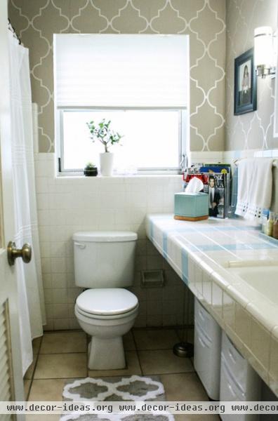 eclectic bathroom by Mina Brinkey