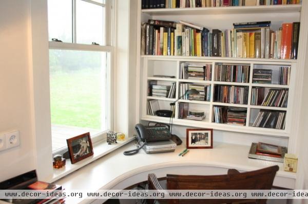 traditional home office by Holly Marder