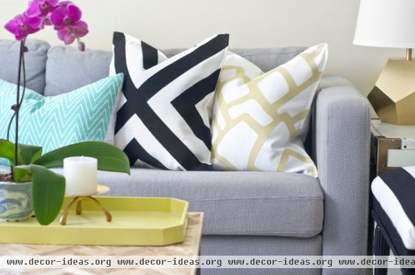 Make a Designer-Look Pillow Sham for Just $15