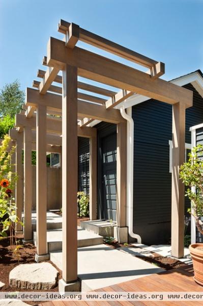 contemporary patio by Tyler Engle Architects PS