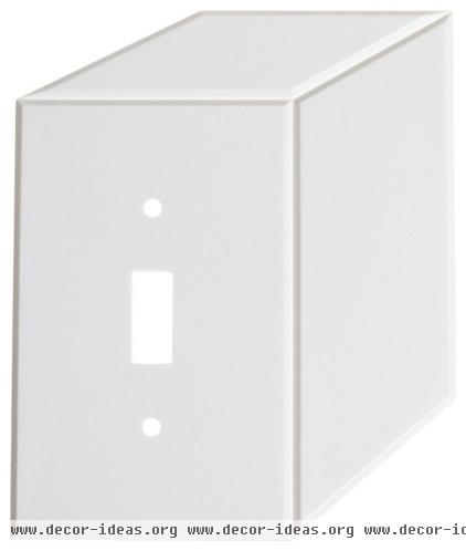 contemporary switchplates by Fab.com