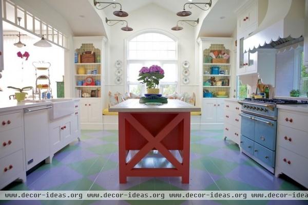 beach style kitchen by Alison Kandler Interior Design