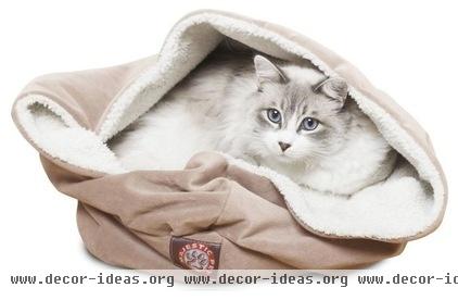 modern pet accessories by Majestic Pet Products