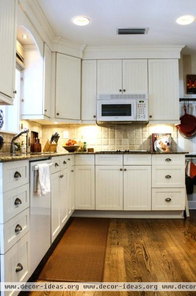 transitional kitchen by Mina Brinkey