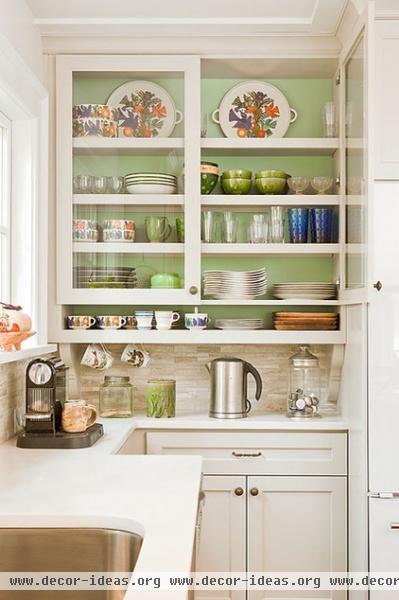 traditional kitchen by Renewal Design-Build