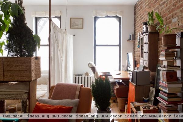 eclectic bedroom by Rikki Snyder