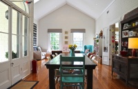 My Houzz: Lively Color Animates a Traditional Aussie Home