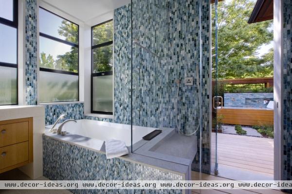 contemporary bathroom by Cathy Schwabe Architecture