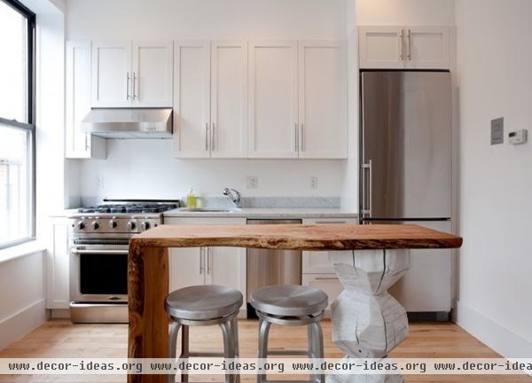 eclectic kitchen by The Brooklyn Home Company