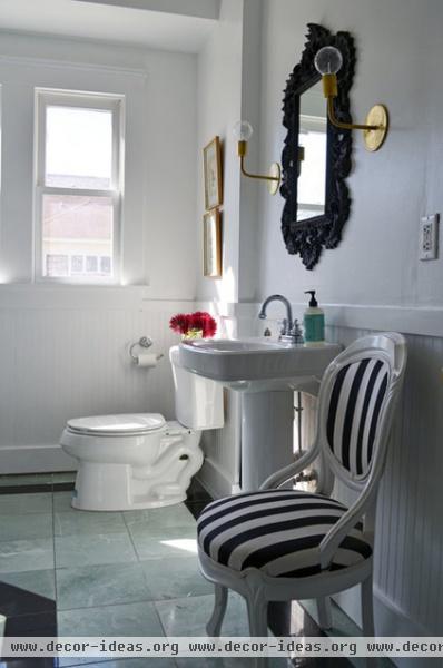 eclectic bathroom by Sarah Greenman