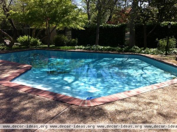 by Pool Environments, Inc.