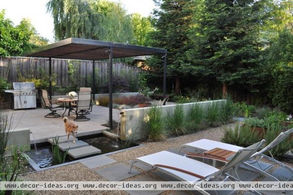 modern patio by Huettl Landscape Architecture