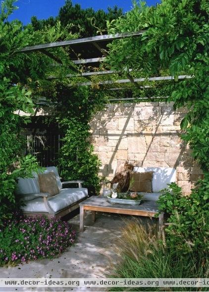 traditional patio by Sutton Suzuki Architects