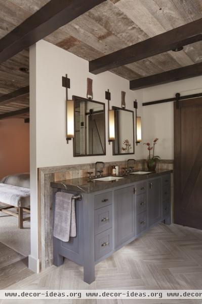 rustic bathroom by Artistic Designs for Living, Tineke Triggs