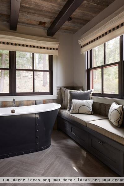 rustic bathroom by Artistic Designs for Living, Tineke Triggs