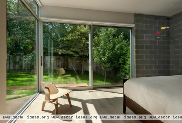 modern bedroom by Western Window Systems