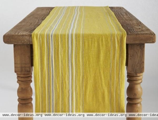 contemporary tablecloths by Coyuchi