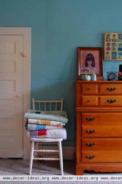 midcentury bedroom by Corynne Pless