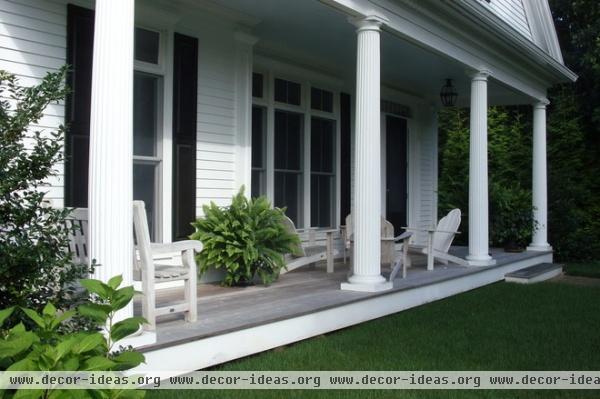 traditional porch by Michelle Jacoby, Changing Spaces