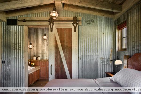 farmhouse bedroom by Locati Architects