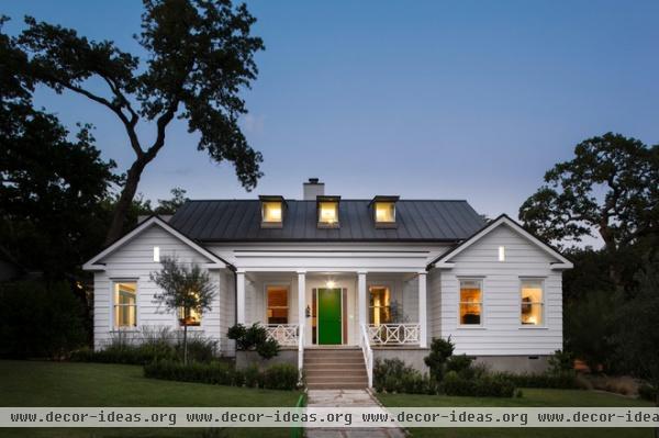 farmhouse exterior by Hugh Jefferson Randolph Architects