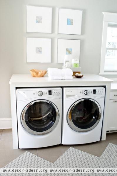 transitional laundry room by MasterBrand Cabinets, Inc.