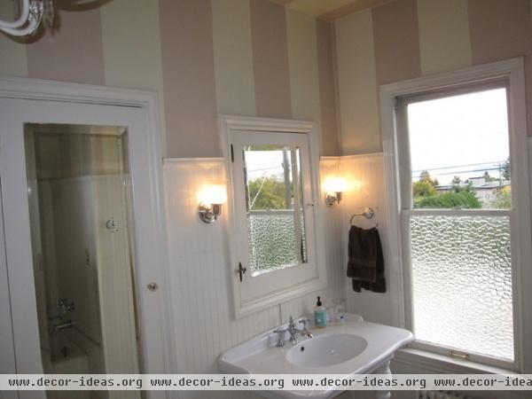 Before and After: Family Bathroom Accommodates Family of Four