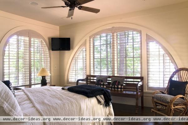 traditional bedroom by Summerour Architects