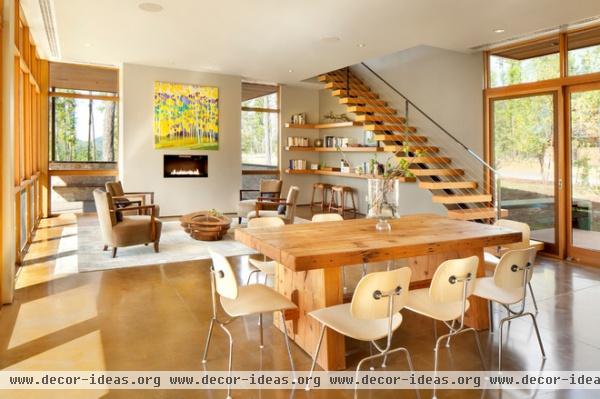 contemporary dining room by CTA Architects Engineers