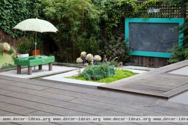 contemporary deck by Revive Landscape Design