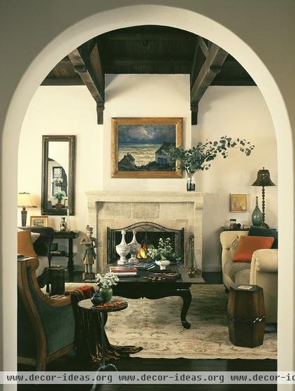 mediterranean living room by Tommy Chambers Interiors, Inc.