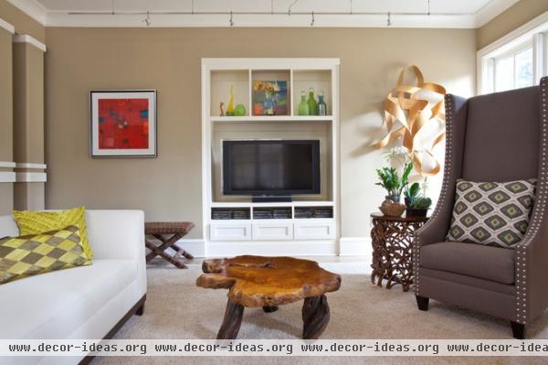 modern family room by Robin LaMonte/Rooms Revamped