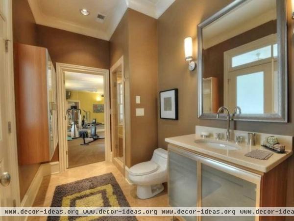 modern bathroom by Robin LaMonte/Rooms Revamped