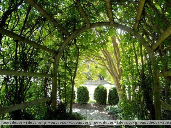 traditional landscape by Paintbox Garden