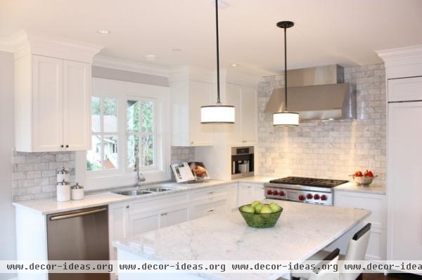 traditional kitchen by Sarah Gallop Design Inc.