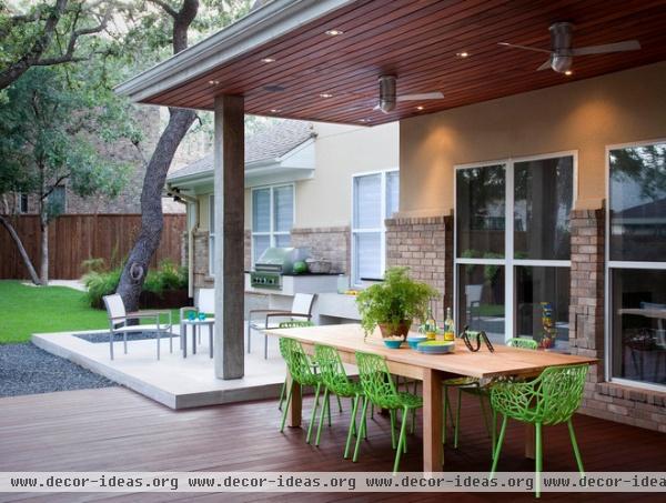 contemporary deck by austin outdoor design