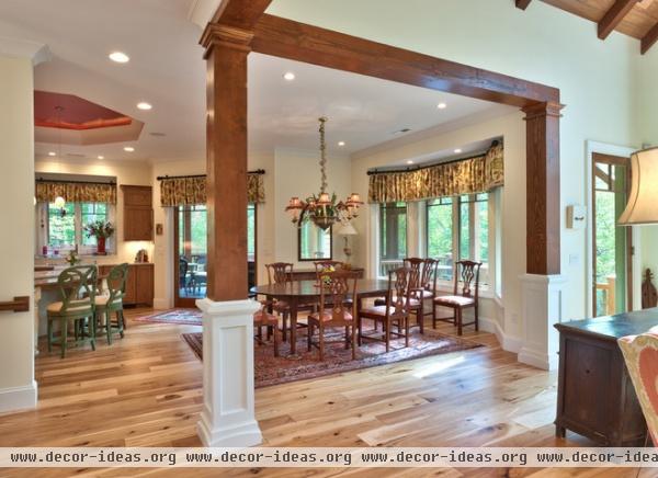 traditional living room by Dianne Davant and Associates