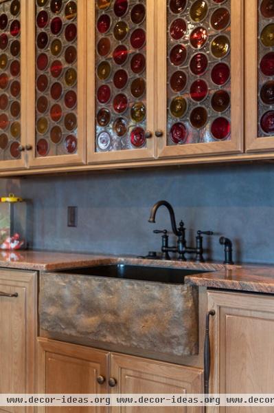 traditional basement by Advance Cabinetry