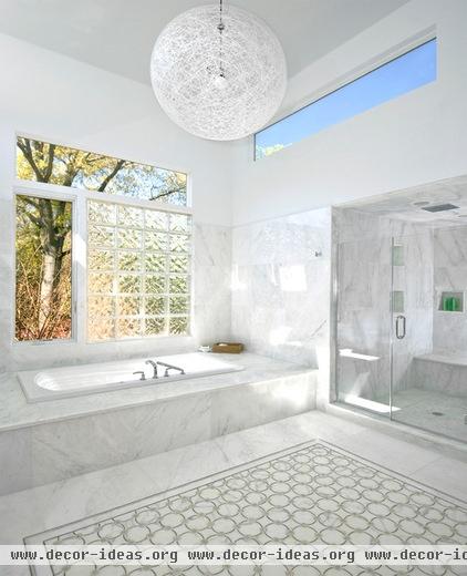 contemporary bathroom by Joseph Scarpulla - Architect