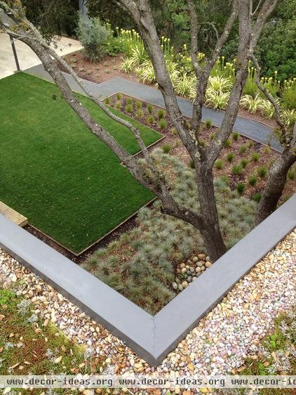 modern landscape by Costello Kennedy Landscape Architecture