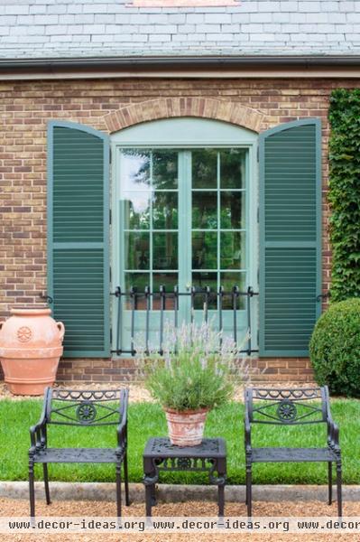 mediterranean patio by Finch Photo