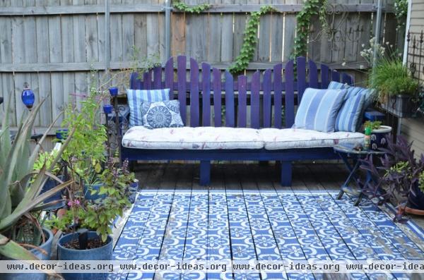 traditional deck by Sarah Greenman