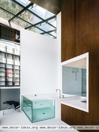 contemporary bathroom by Fougeron Architecture FAIA