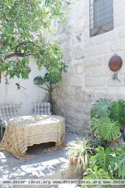 mediterranean patio by Esther Hershcovich