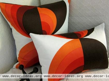 midcentury pillows by Etsy